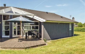 Stunning Home In Rudkøbing With Sauna, Spodsbjerg